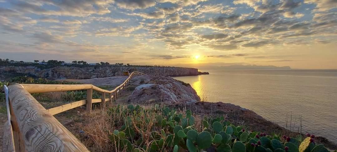Il Moro - Casa Vacanze Терразини Экстерьер фото